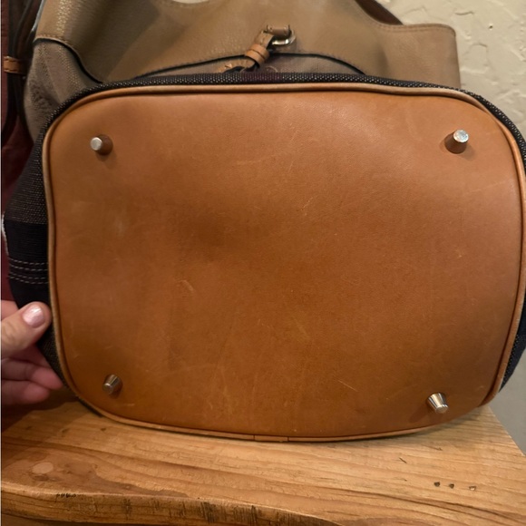 Elegant Tan and Black Burberry Hobo Bag with Tassel - Picture 2 of 15